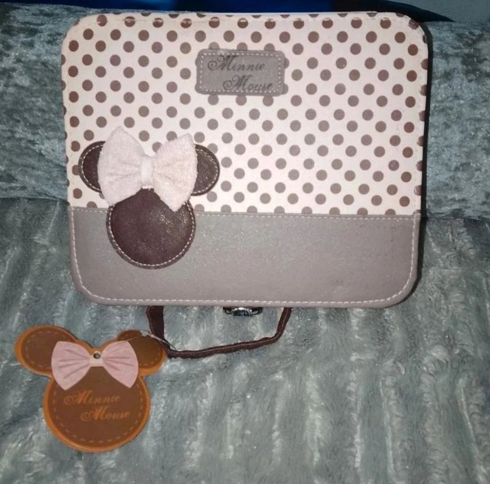 Minnie Mouse Special Edition Limited Edition Y2K Toiletry Bag – photo 2